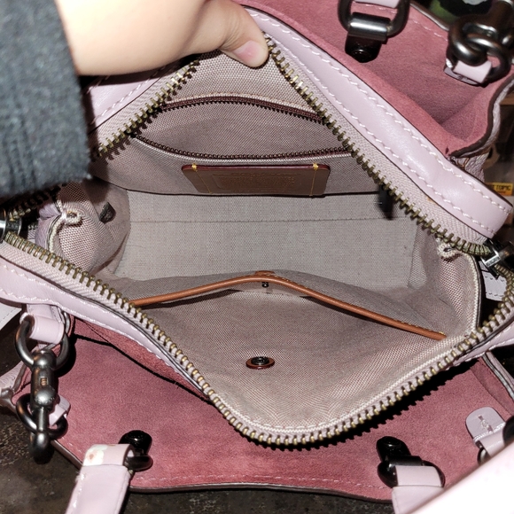 Coach 1941 | Ice Purple Rogue 25 Bow Print - Picture 9 of 9